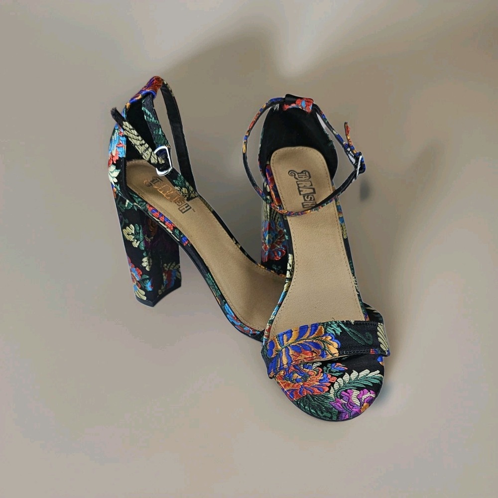 Brash Floral Tapestry Block Heel Sandals Black Multi Metallic Ankle Strap 8.5